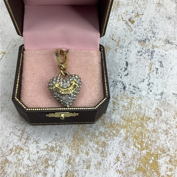 Juicy Couture Gold Heart Charm with Crystals and box - Picture 3 of 6